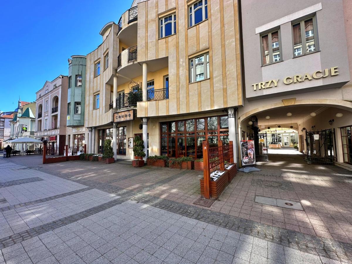 Gracja, Sopot Monte Cassino, Balkon, Parking Lägenhet Exteriör bild
